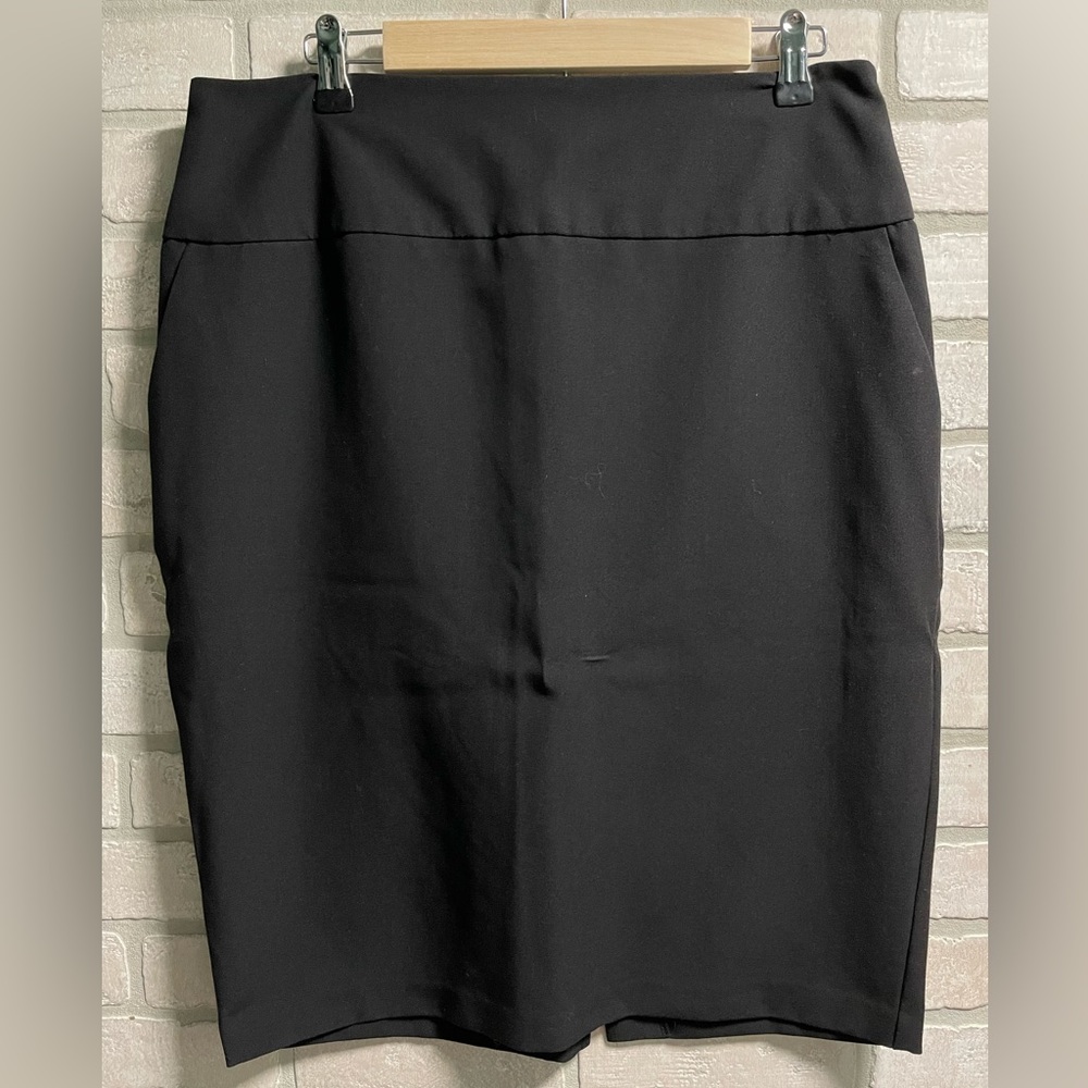 Metaphor skirt size 12